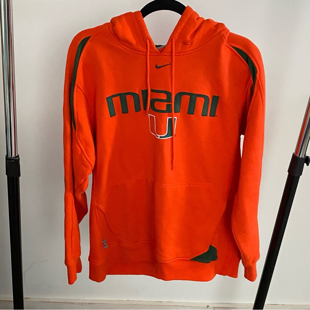 VINTAGE NIKE HOODIE MIAMI TEAM SIZE MEDIUM IN MENS RUNS OVERSIZED